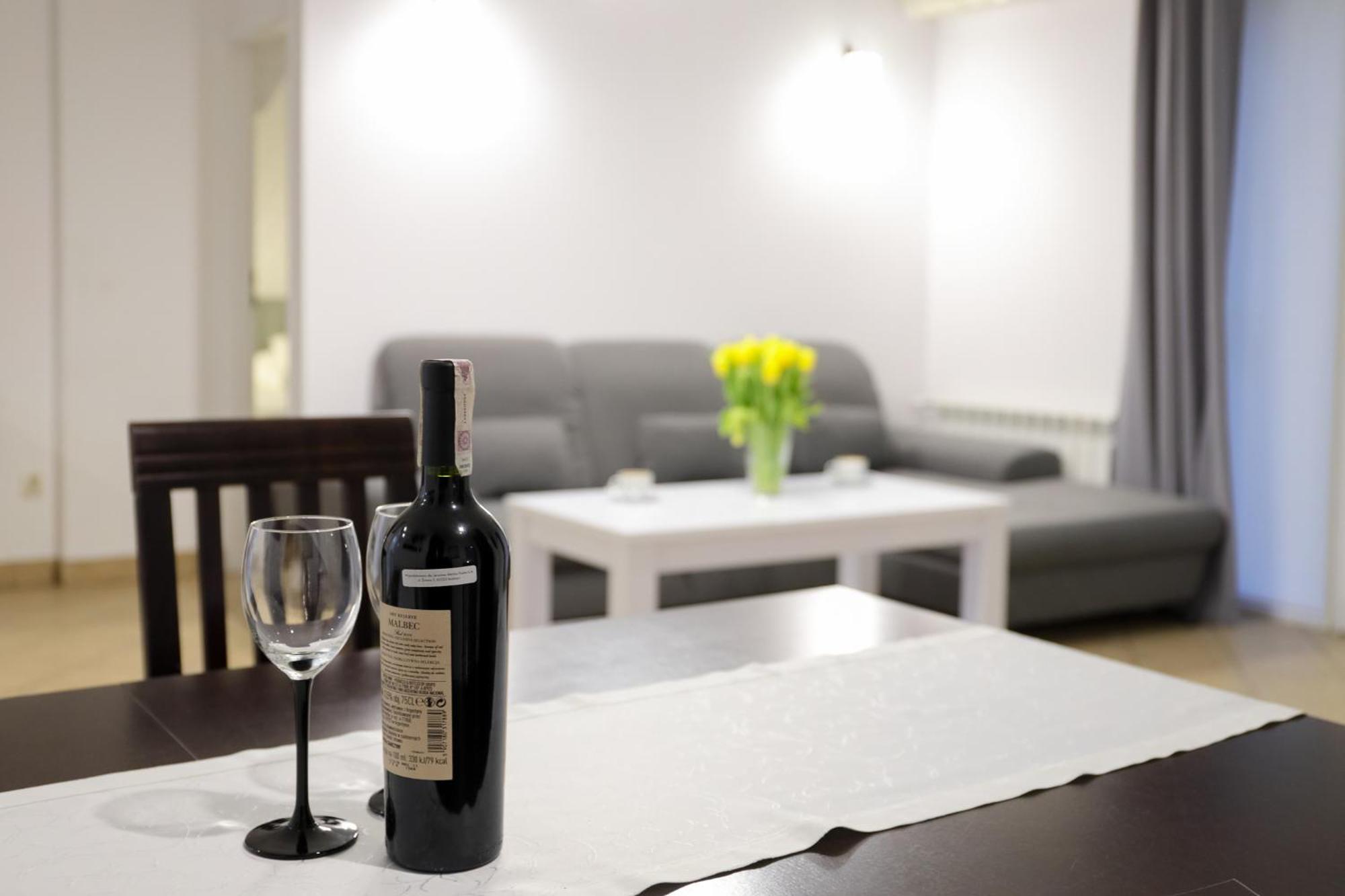 Dworek Rozany Hotel & Restauracja Namysłów Kültér fotó