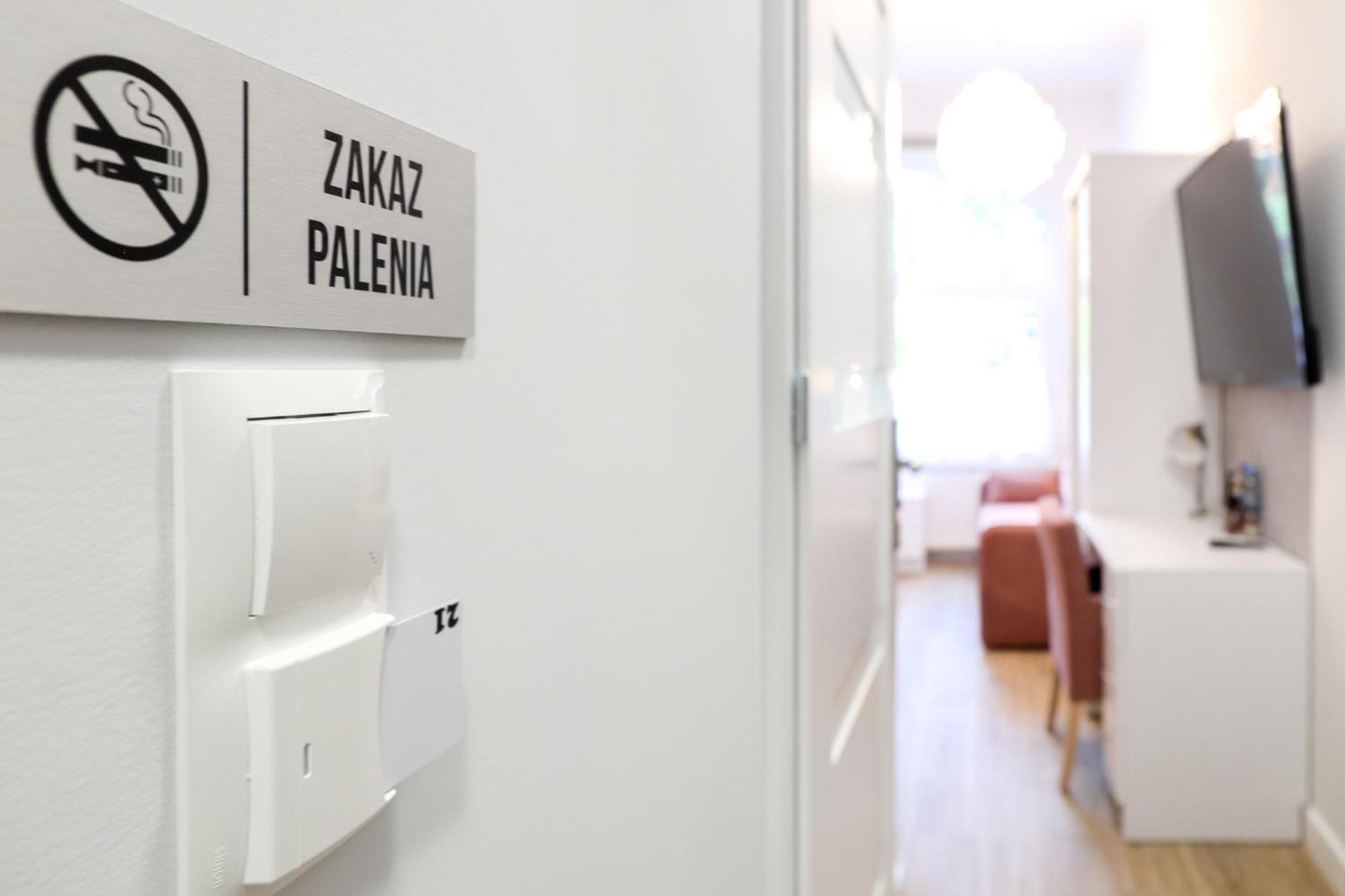 Dworek Rozany Hotel & Restauracja Namysłów Kültér fotó